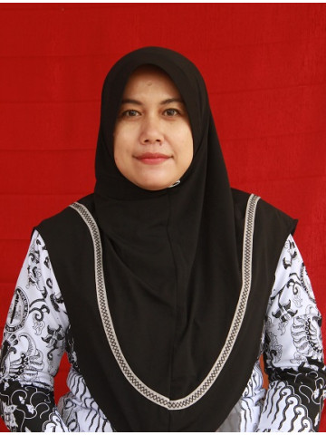 HOLLY SULIANDARI, S.Pd.